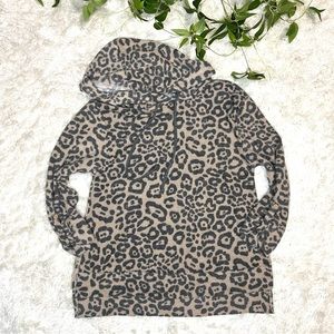 Another Reason hooded hi low leopard print sweater/hoodie size Small